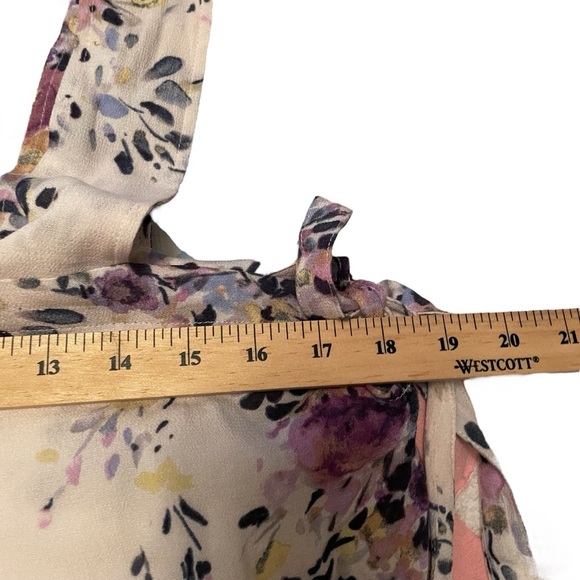 Love Stitch floral print top -wide straps-Side Ties-Size Small-Square neckline - Picture 7 of 9